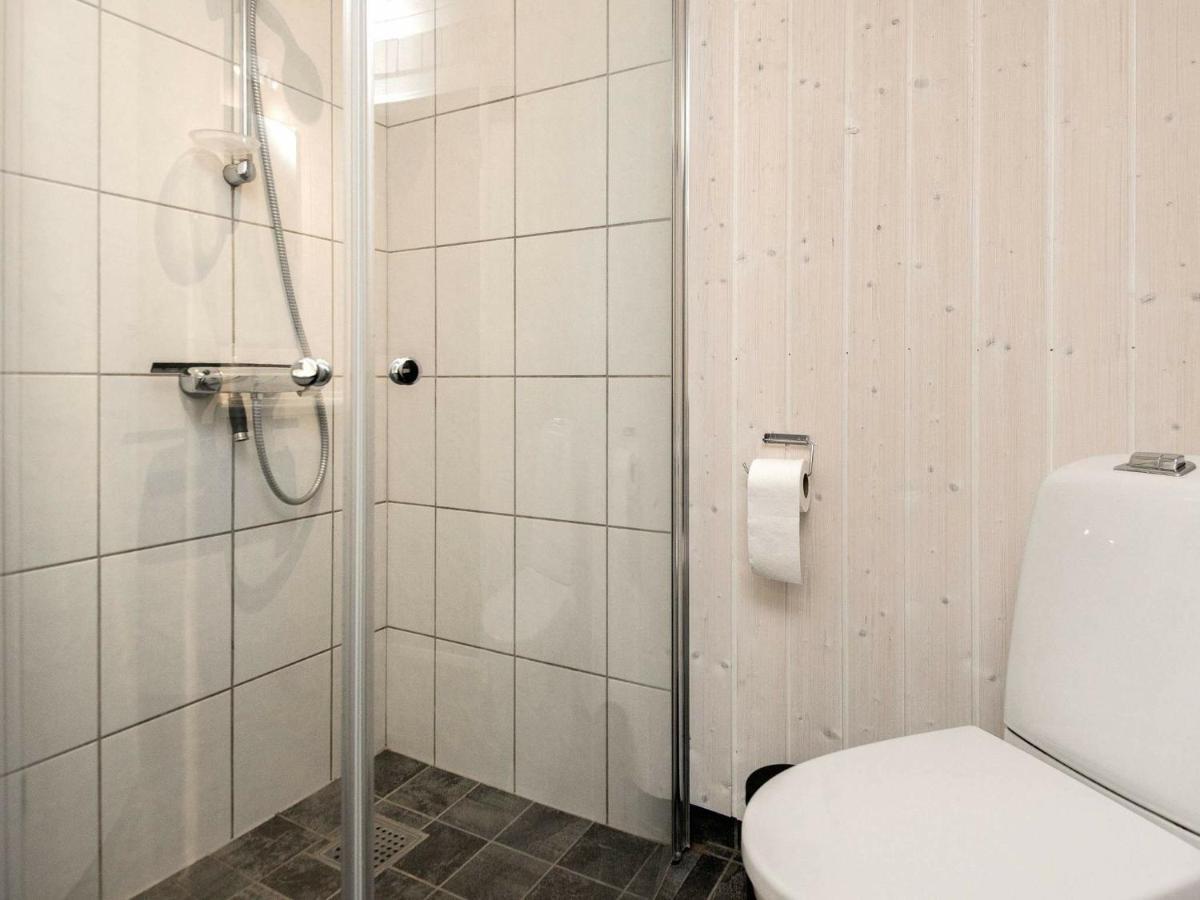 Three-Bedroom Holiday Home In Juelsminde 18 Sonderby  Extérieur photo